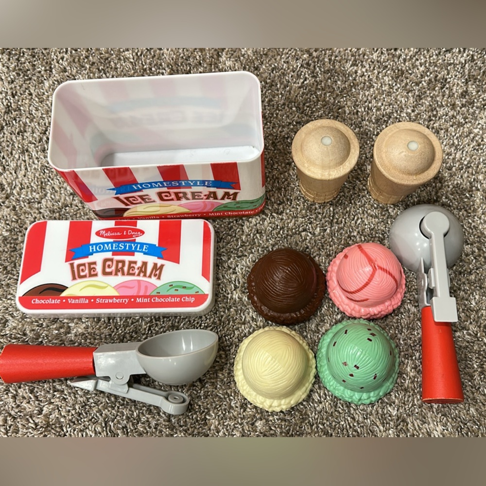 Melissa & Doug Ice Cream Play Set